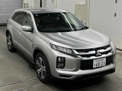 MITSUBISHI RVR