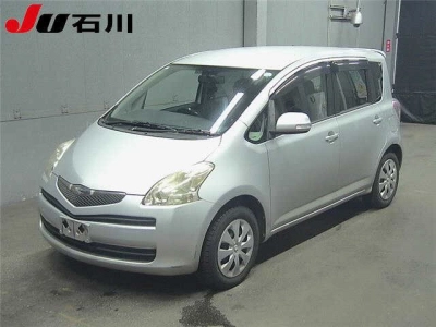 TOYOTA RACTIS