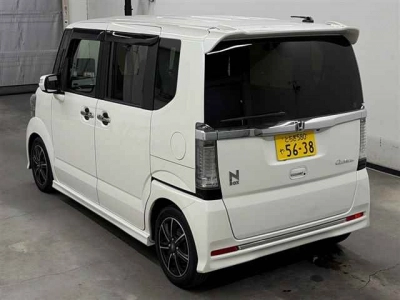 HONDA N BOX CUSTOM