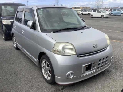 DAIHATSU ESSE