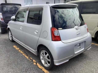 DAIHATSU ESSE
