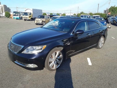 LEXUS LS