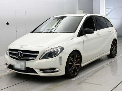 MERCEDES BENZ B CLASS