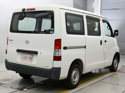TOYOTA TOWN ACE VAN