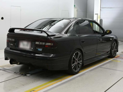SUBARU LEGACY B4