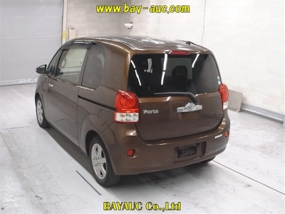 TOYOTA PORTE