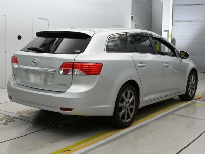 TOYOTA AVENSIS WAGON