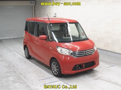 NISSAN DAYZ ROOX