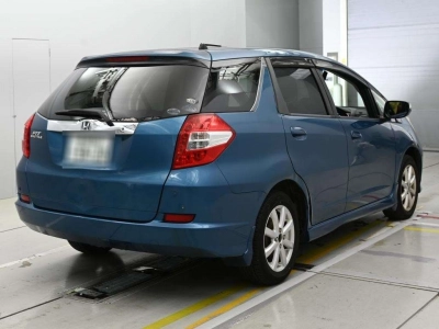 HONDA FIT SHUTTLE