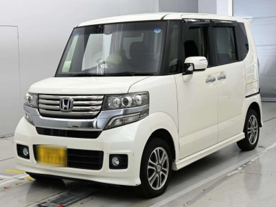HONDA N BOX CUSTOM