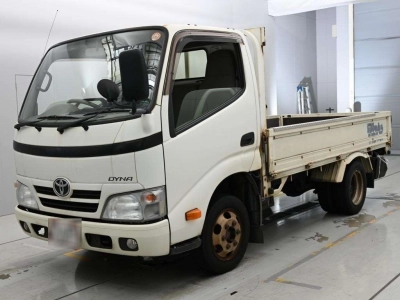 TOYOTA DYNA TRUCK