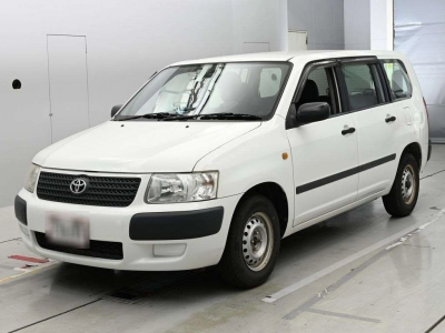 TOYOTA SUCCEED VAN