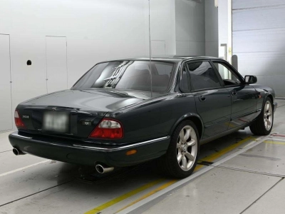 JAGUAR XJ6