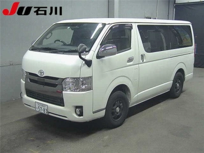 TOYOTA REGIUS VAN