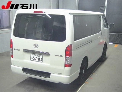 TOYOTA REGIUS VAN