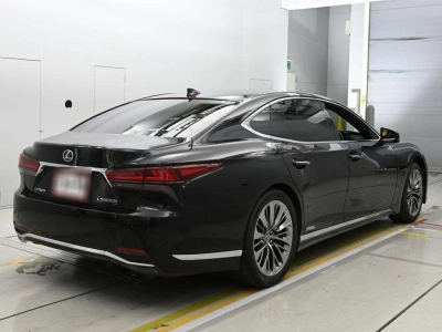 LEXUS LS