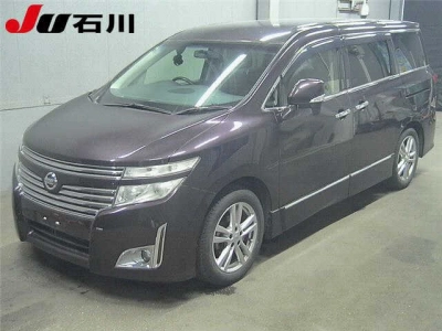 NISSAN ELGRAND