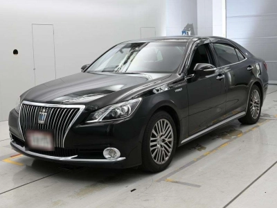 TOYOTA CROWN MAJESTA