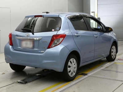 TOYOTA VITZ