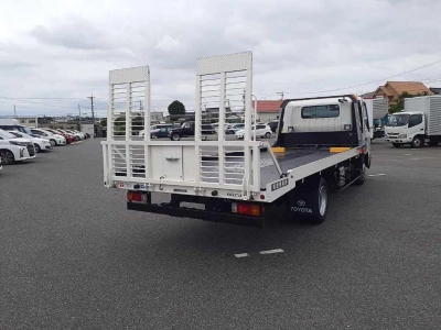 TOYOTA DYNA TRUCK