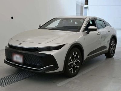 TOYOTA CROWN CROSSOVER