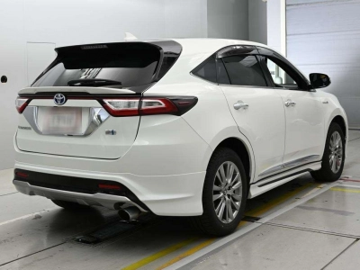 TOYOTA HARRIER HYBRID