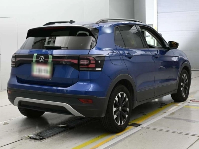 VOLKSWAGEN T-CROSS