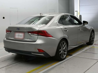 LEXUS IS