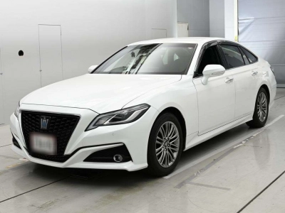 TOYOTA CROWN HYBRID