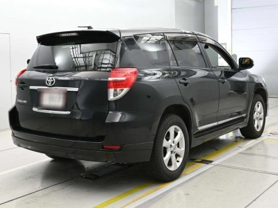 TOYOTA VANGUARD