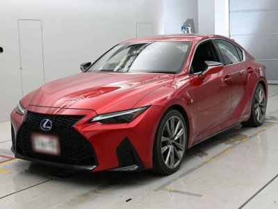 LEXUS IS