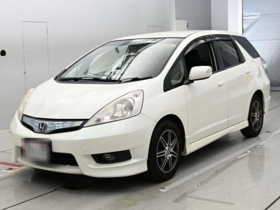 HONDA FIT SHUTTLE HYBRID
