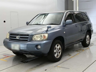TOYOTA KLUGER