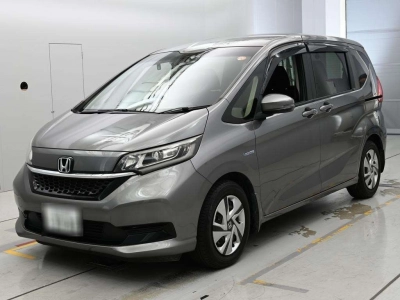 HONDA FREED HYBRID