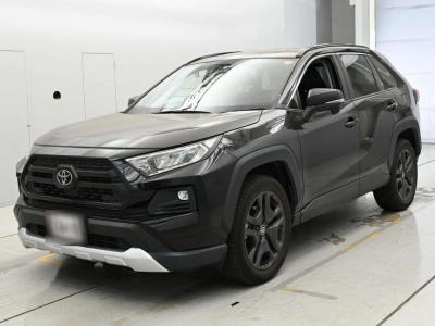 TOYOTA RAV4