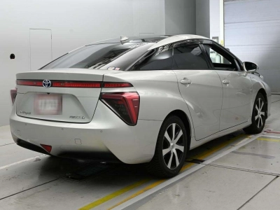 TOYOTA MIRAI