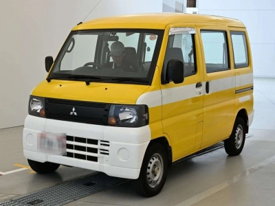 MITSUBISHI MINICAB