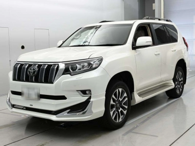 TOYOTA LAND CRUISER PRADO