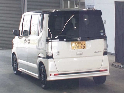 HONDA N BOX