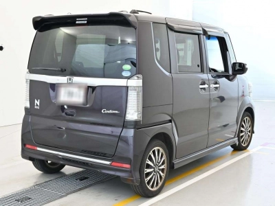 HONDA N BOX CUSTOM