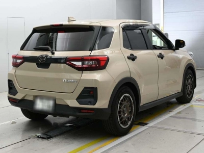 DAIHATSU ROCKY