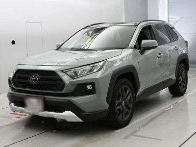 TOYOTA RAV4