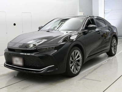 TOYOTA CROWN CROSSOVER
