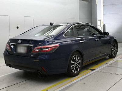 TOYOTA CROWN HYBRID