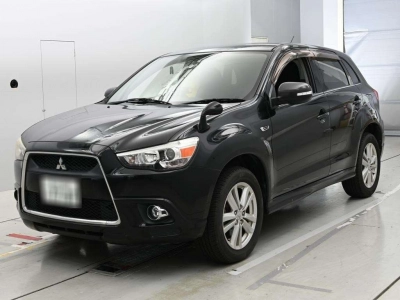 MITSUBISHI RVR