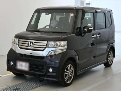 HONDA N BOX CUSTOM