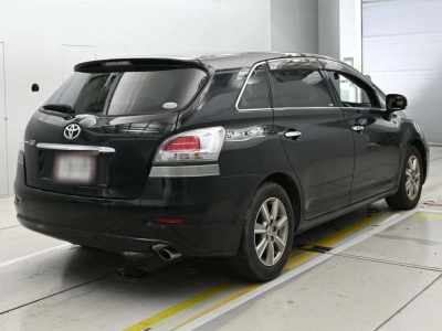 TOYOTA MARK X ZIO