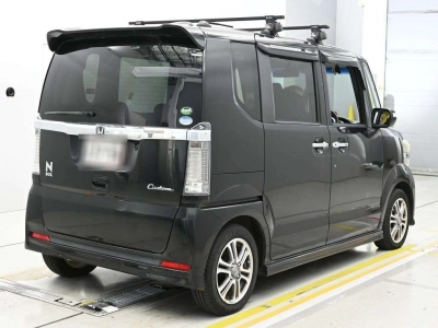 HONDA N BOX CUSTOM