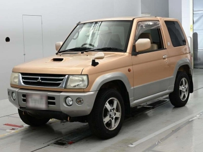 MITSUBISHI PAJERO MINI