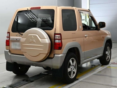 MITSUBISHI PAJERO MINI